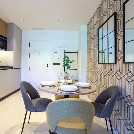 Hotel Gran Via Urban By Renthas *